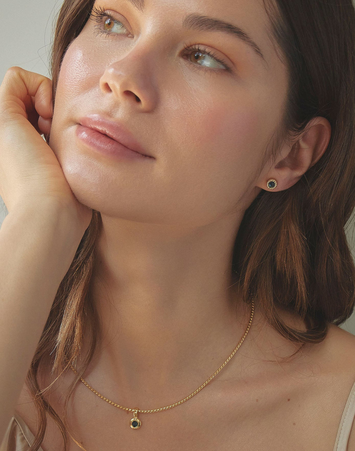 Aretes Cristal Azúl Profundo