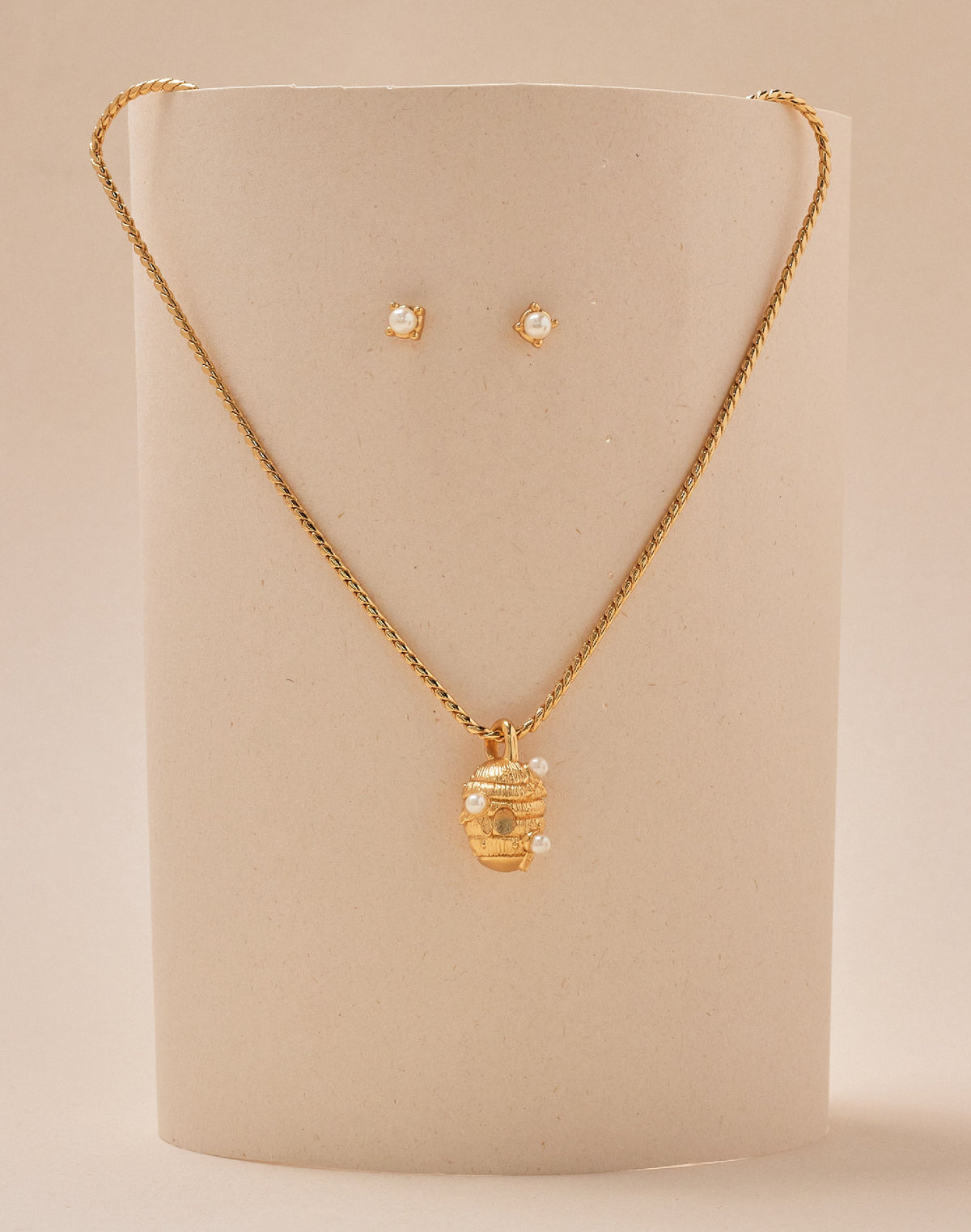 Set de Collar y Aretes Panal